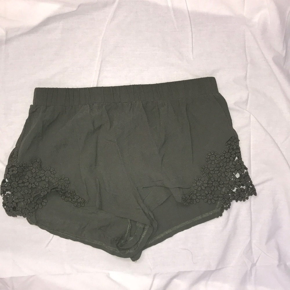 Forever 21 short